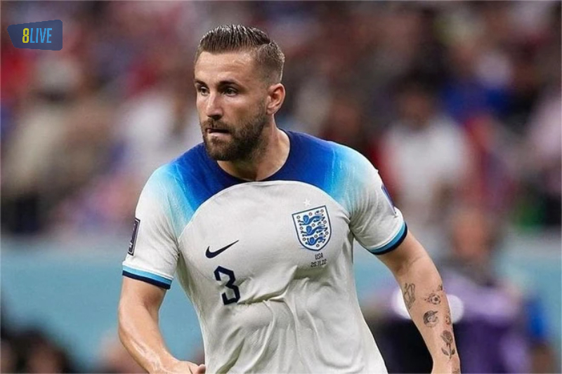 Hậu vệ cánh trái đáng tin cậy của đội tuyển Anh Luke Shaw
